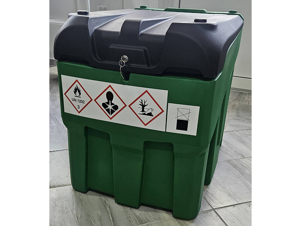 Transportni polietilenski rezervoar