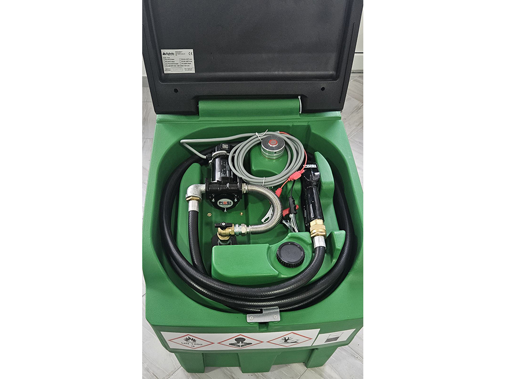 Transportni polietilenski rezervoar