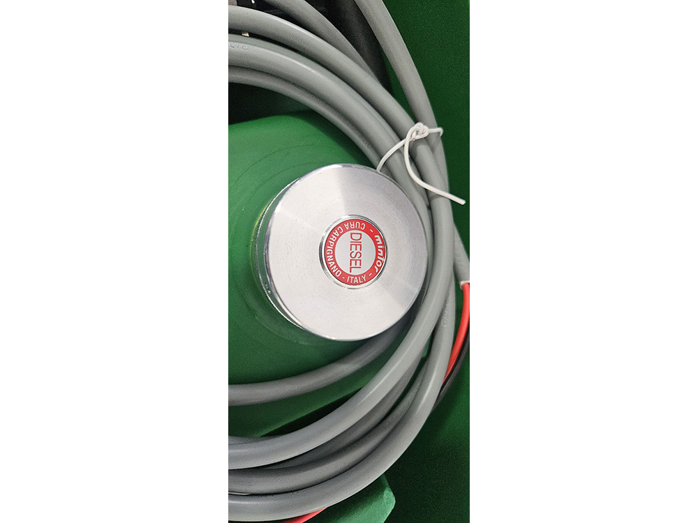 Transportni polietilenski rezervoar